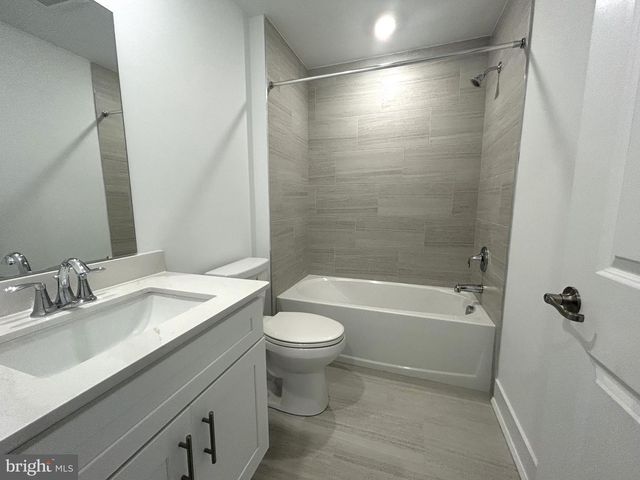 2306 PRINCE HALL DR, Pennington, NJ 00000