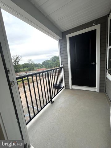 2306 PRINCE HALL DR, Pennington, NJ 00000