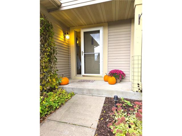 1113 N Cheyenne Street, Roberts, WI 54023