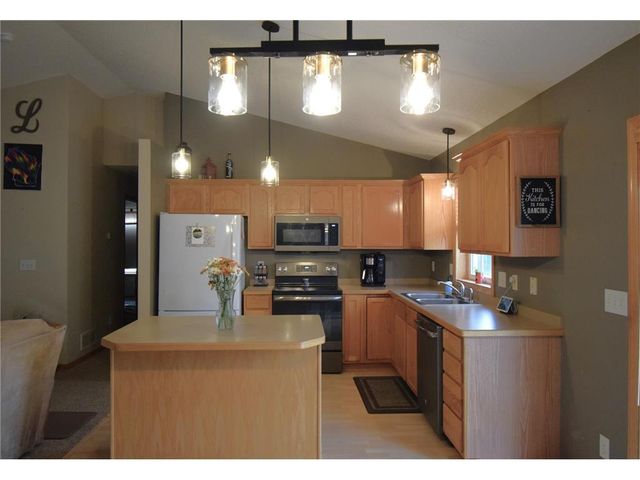 1113 N Cheyenne Street, Roberts, WI 54023