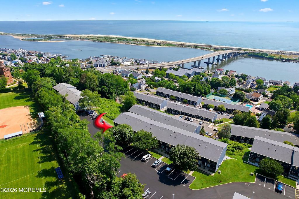 i1 Twinlights Court, Highlands, NJ 07732