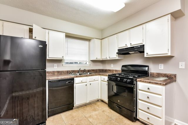 4723 Old Highgate Entry, Stone Mountain, GA 30083