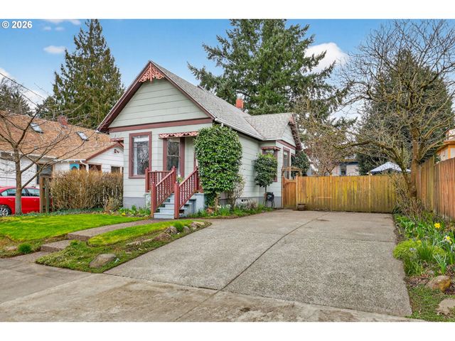 2820 Ne OREGON St, Portland, OR 97232