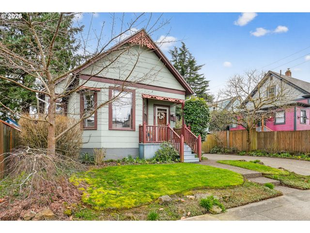 2820 Ne OREGON St, Portland, OR 97232