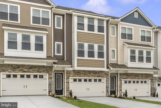 537 BARTHOLOMEW DR, Waynesboro, PA 17268