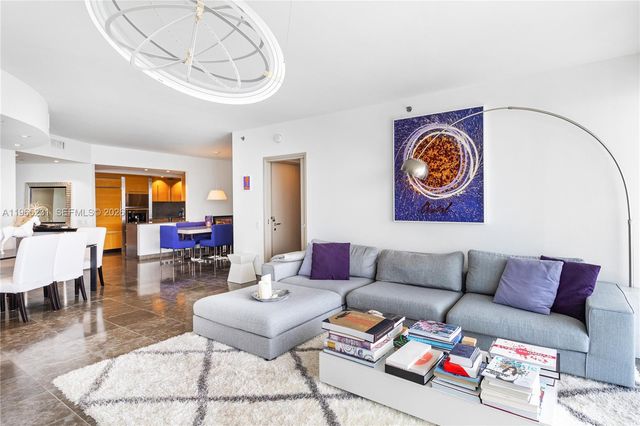 450 Alton Rd 3703, Miami Beach, FL 33139