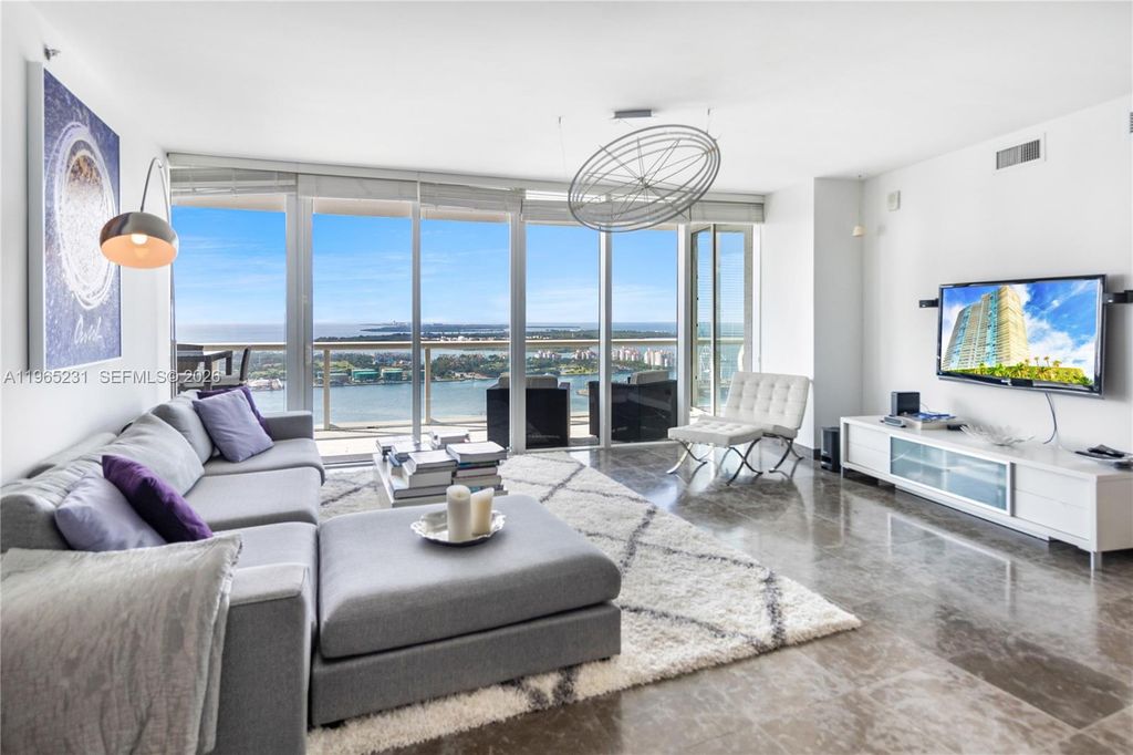 450 Alton Rd 3703, Miami Beach, FL 33139