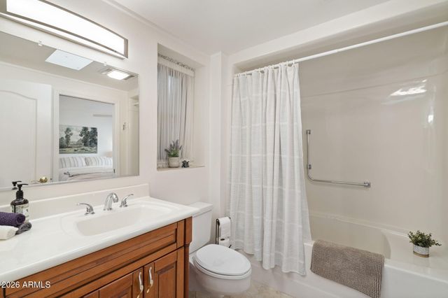 18638 N CONESTOGA Drive, Sun City, AZ 85373