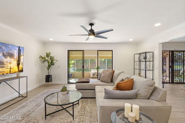 18638 N CONESTOGA Drive, Sun City, AZ 85373