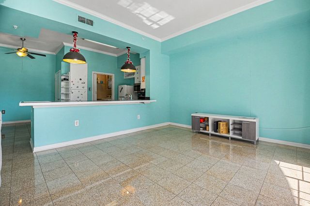 3225 Turtle Creek Boulevard 212, Dallas, TX 75219