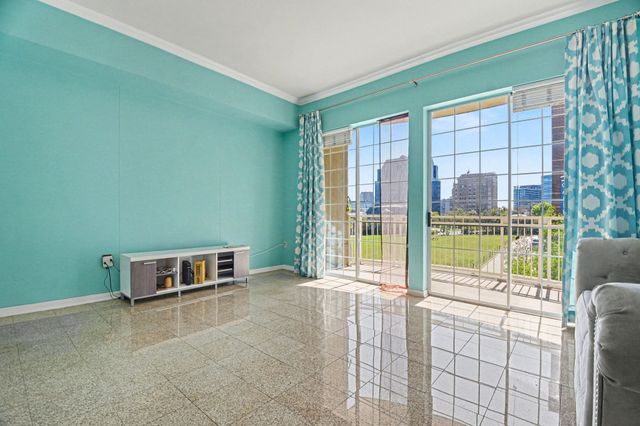 3225 Turtle Creek Boulevard 212, Dallas, TX 75219