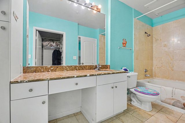 3225 Turtle Creek Boulevard 212, Dallas, TX 75219