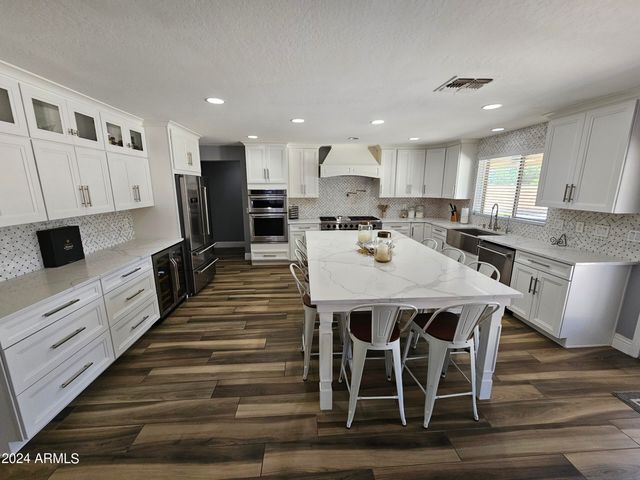 10922 N 153RD Lane, Surprise, AZ 85379