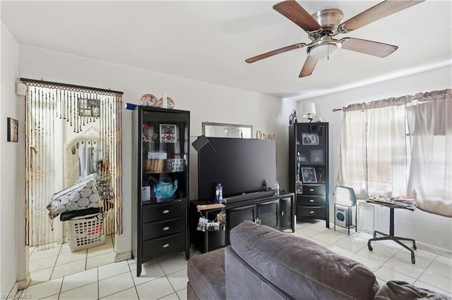 2355 Jeffcott ST, Fort Myers, FL 33901