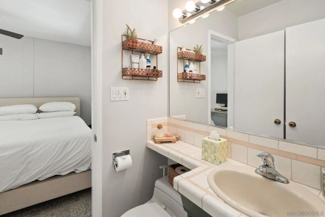 6832 Cartwright, San Diego, CA 92120
