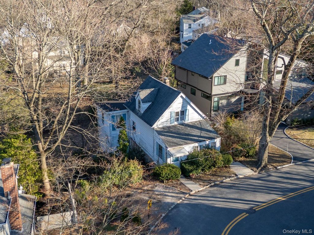 769 Forest Avenue, Larchmont, NY 10538