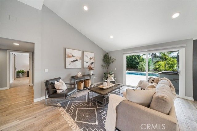 25242 Mawson, Laguna Hills, CA 92653