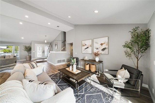 25242 Mawson, Laguna Hills, CA 92653