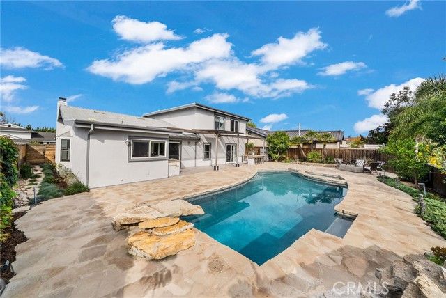 25242 Mawson, Laguna Hills, CA 92653