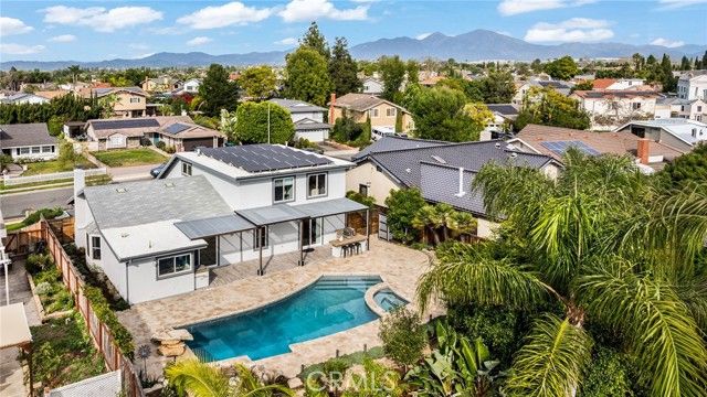 25242 Mawson, Laguna Hills, CA 92653