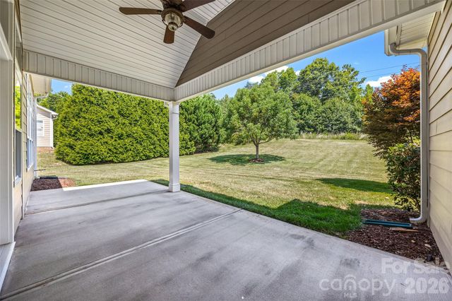 5218 Casper Drive, Charlotte, NC 28214