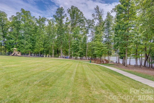 5218 Casper Drive, Charlotte, NC 28214