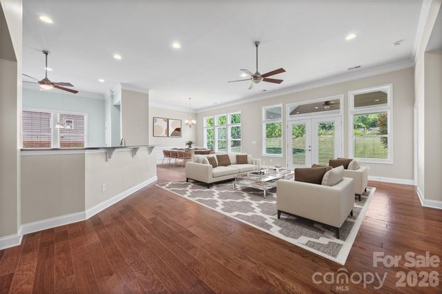 5218 Casper Drive, Charlotte, NC 28214