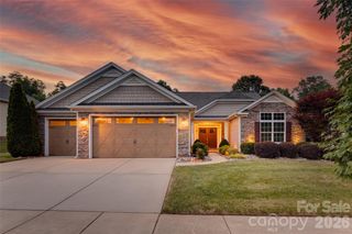 5218 Casper Drive, Charlotte, NC 28214