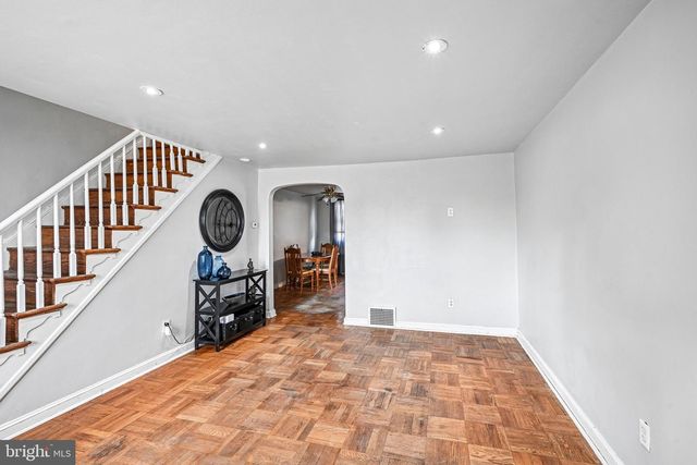 1302 WYCOMBE AVE, Darby, PA 19023