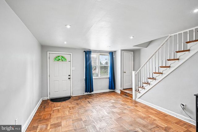 1302 WYCOMBE AVE, Darby, PA 19023