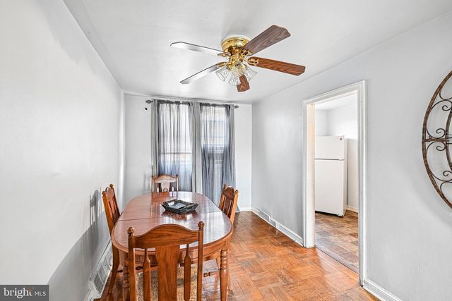 1302 WYCOMBE AVE, Darby, PA 19023