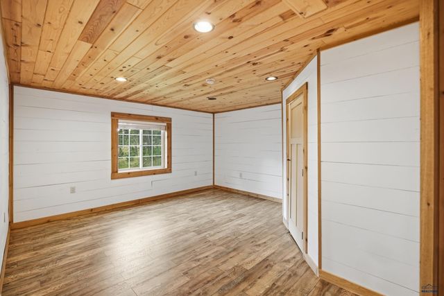 22790 NORRIS PEAK RD, Rapid City, SD 57702