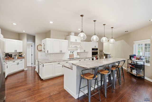 22790 NORRIS PEAK RD, Rapid City, SD 57702