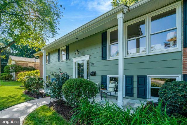 2421 STIRRUP LN, Alexandria, VA 22308