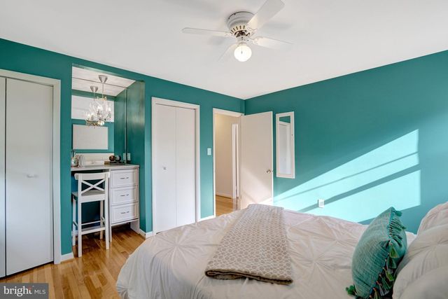 2421 STIRRUP LN, Alexandria, VA 22308