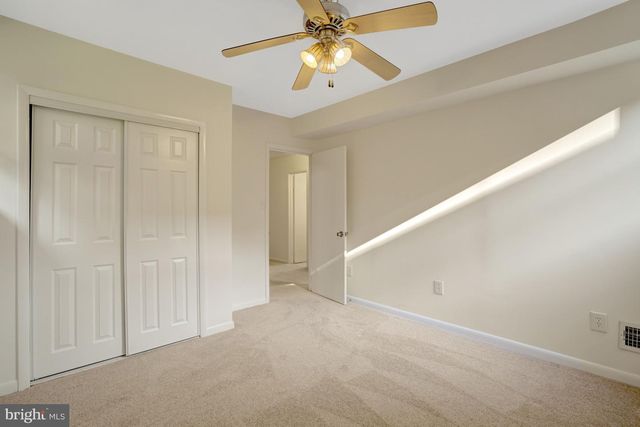 2421 STIRRUP LN, Alexandria, VA 22308