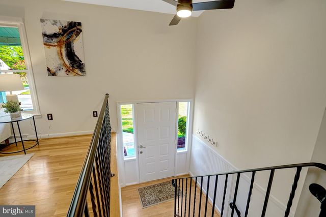 2421 STIRRUP LN, Alexandria, VA 22308