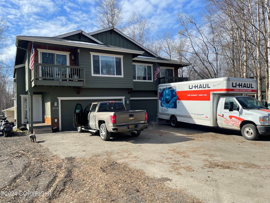 3714 W 61st Avenue, Anchorage, AK 99502