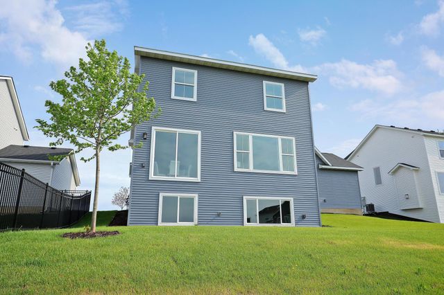 9568 63rd Street S, Cottage Grove, MN 55016