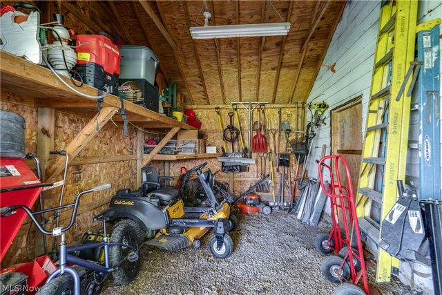 3797 Harper Avenue, Barberton, OH 44203