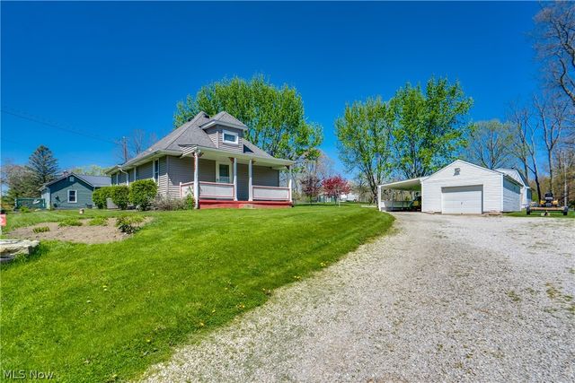 3797 Harper Avenue, Barberton, OH 44203