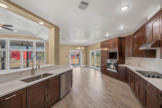 24630 Cavan Street, Hempstead, TX 77445