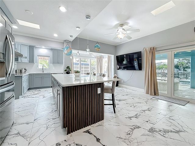 14186 W PARSLEY DRIVE, Madeira Beach, FL 33708
