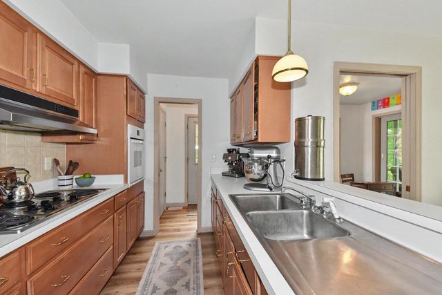 1168 W Bluestem COURT, Elkhorn, WI 53121