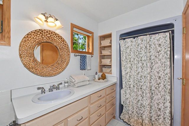 1168 W Bluestem COURT, Elkhorn, WI 53121