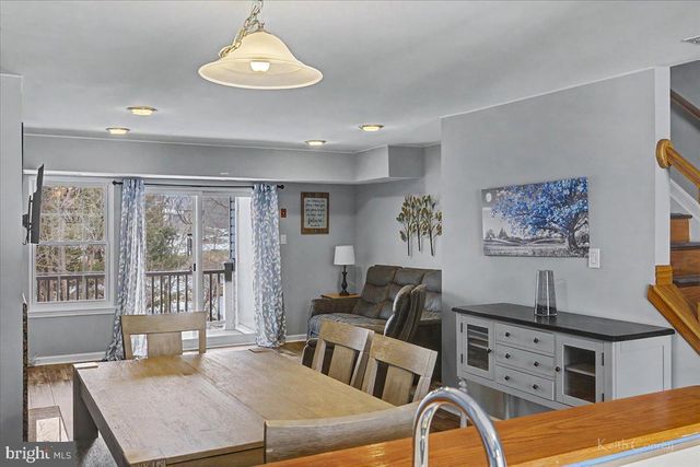 496 REVERE DR, Southampton, PA 18966