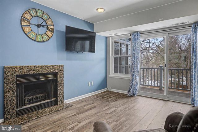 496 REVERE DR, Southampton, PA 18966