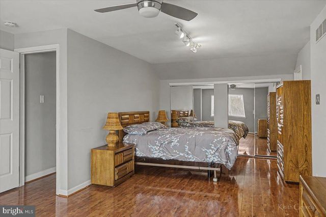 496 REVERE DR, Southampton, PA 18966