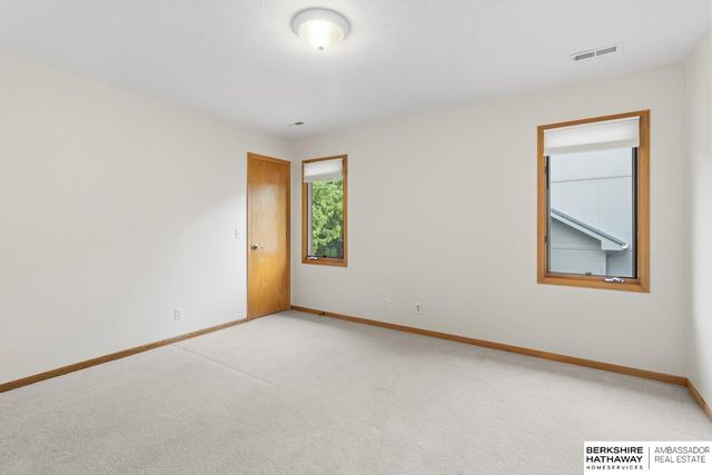 2106 S 185th Street, Omaha, NE 68130