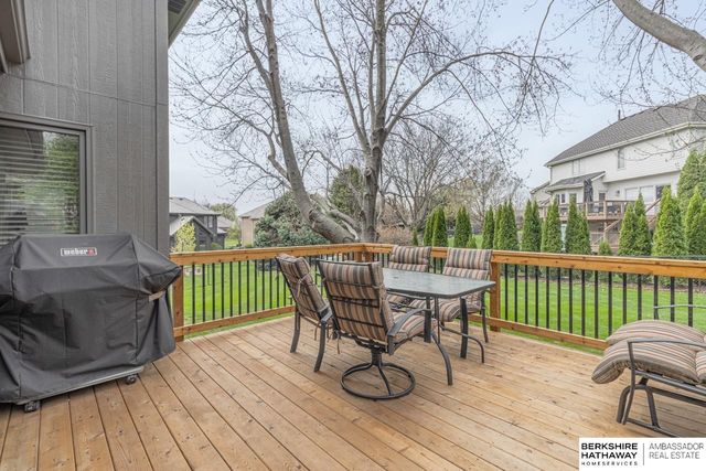 2106 S 185th Street, Omaha, NE 68130